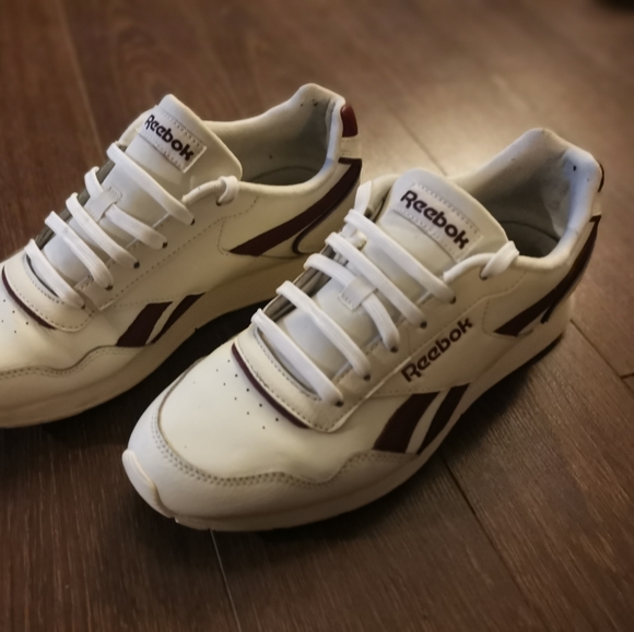 Reebok trainers size 9 1/2 - Picture 3 of 4